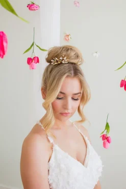 Andi Alice Comb in Gold
