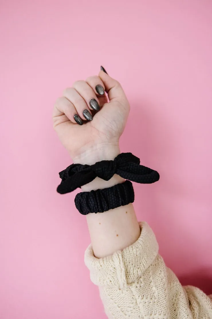 Andi Black Hexagon Athletic Scrunchie Band Compatible with Apple Watch