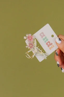 Andi Blush Blossom Claw Clip