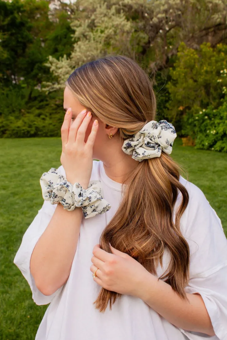 Andi Botanical Blue Jumbo Scrunchie