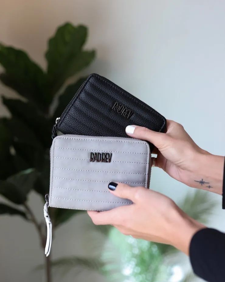 Andi Card Wallet in Concrete