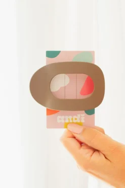 Andi Circle Cutout Flat Claw Clip