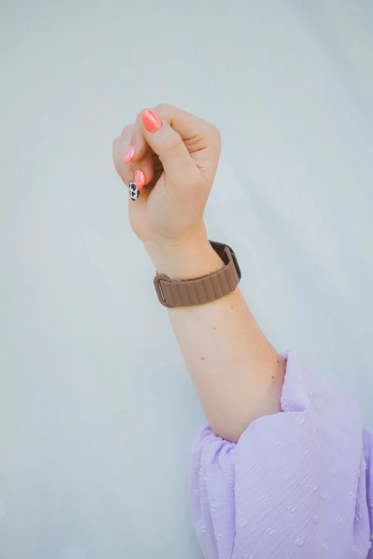 Andi Cocoa Magnetic Loop Watch Band
