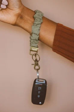 Andi Crinkled Moss Keychain