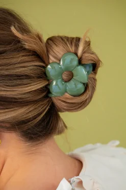 Andi Cutie Flower Claw Clip