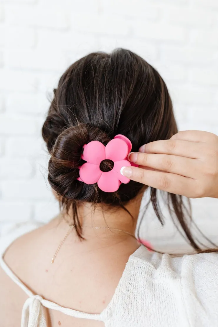 Andi Cutie Flower Claw Clip