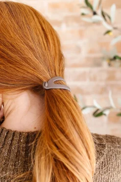 Andi Cutout Ponytail Cuff