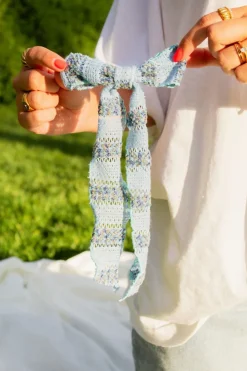 Andi Dakota Bow Clip