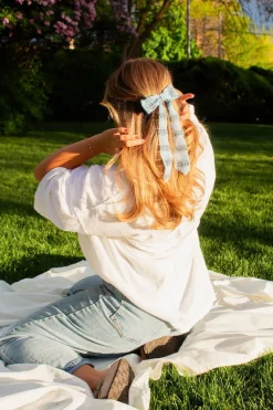 Andi Dakota Bow Clip