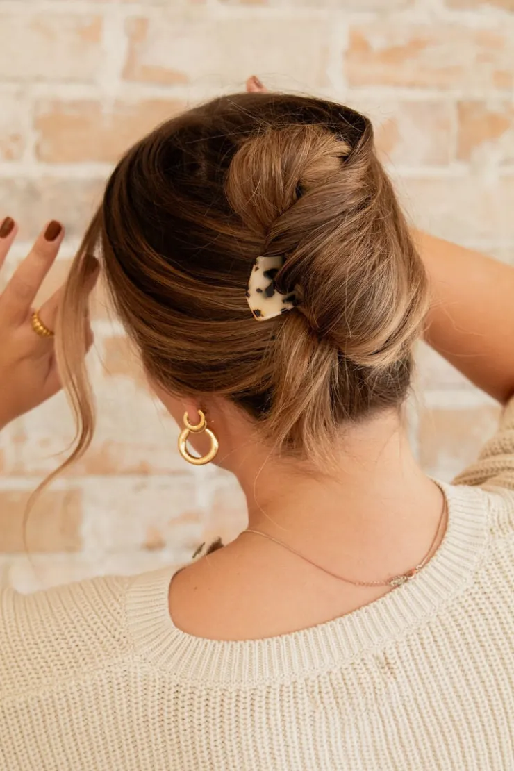 Andi Eccentric Marble Hair Pin