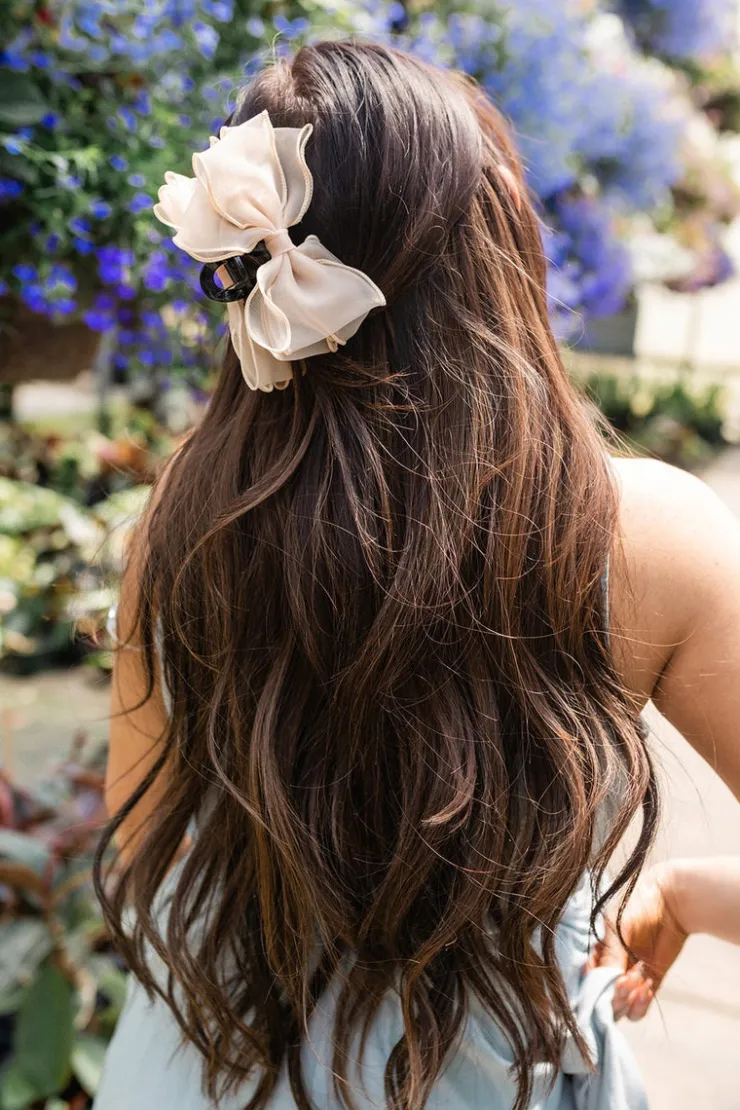 Andi Fancy Bow Claw Clip