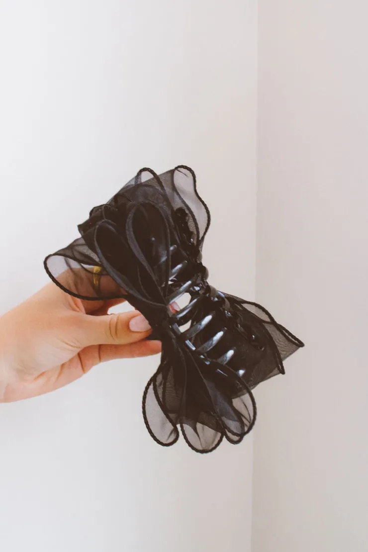 Andi Fancy Bow Claw Clip