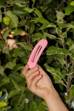 Andi Flat Matte Claw Clip