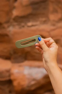 Andi Flat Matte Claw Clip