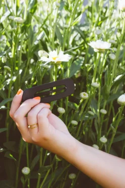Andi Flat Matte Claw Clip