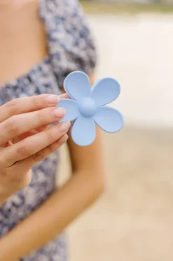 Andi Flower Claw Clip