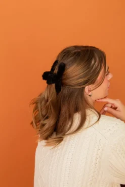 Andi Furry Claw Clip