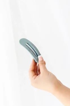 Andi Glossy Flat Claw Clip