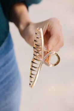 Andi Gold Swirl Claw Clip