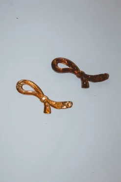 Andi Half Bow Banana Claw Clip
