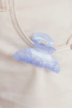Andi Ice Blue Claw Clip
