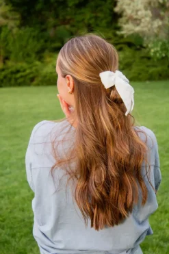 Andi Josie Bow Clip