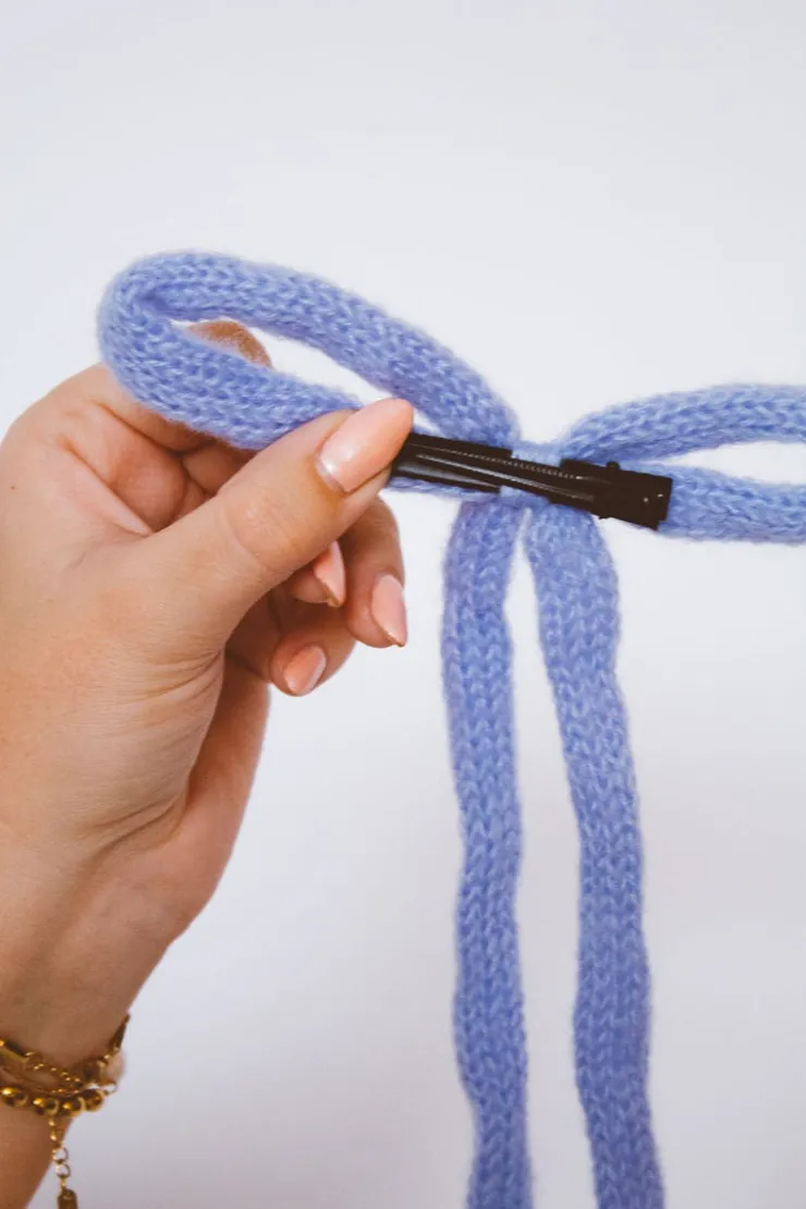 Andi Knit Long Bow Clip