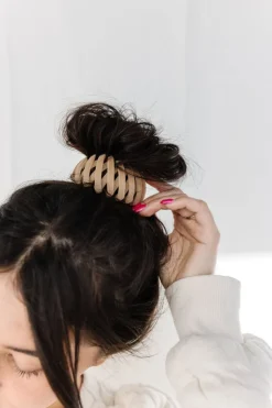 Andi Light Brown Bird Nest Expng Hair Claw