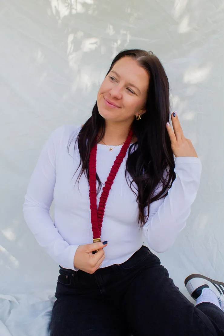 Andi Maroon Linen Lanyard