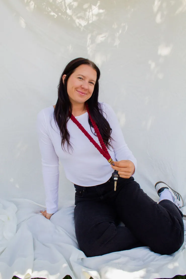 Andi Maroon Linen Lanyard