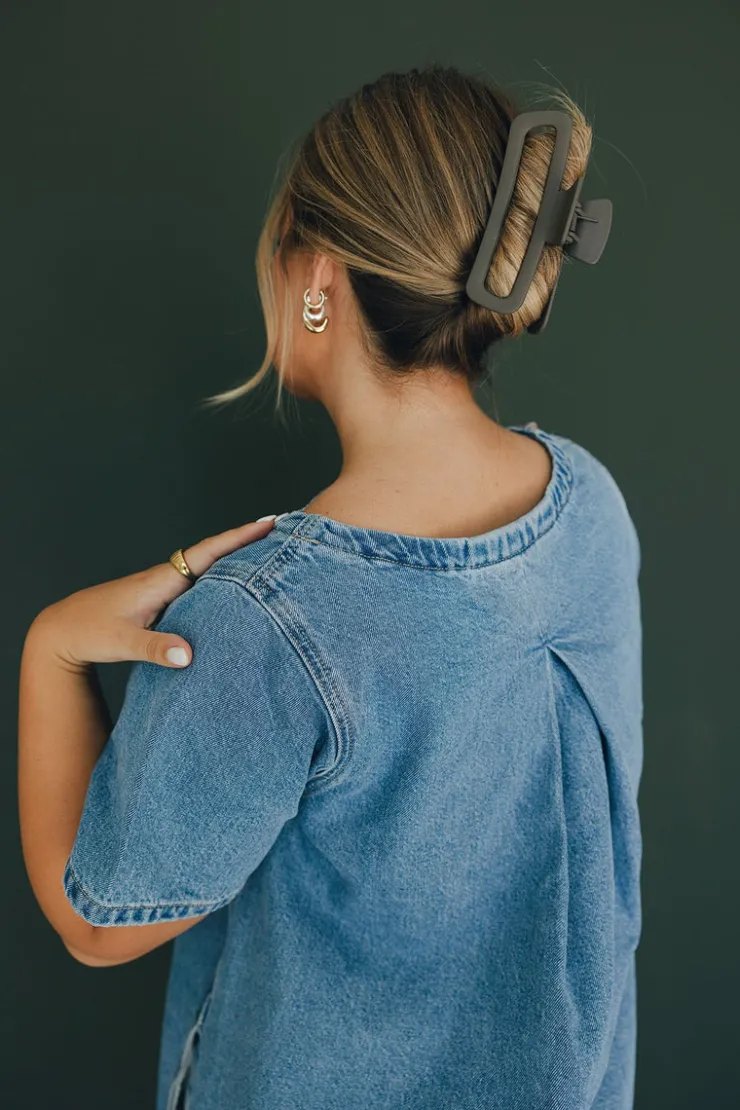 Andi Must Have Claw Clip
