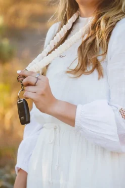 Andi Oat Milk Lanyard