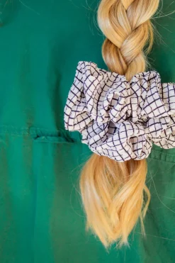 Andi Off The Grid Jumbo Scrunchie