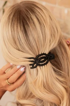 Andi Overlapping Flat Claw Clip
