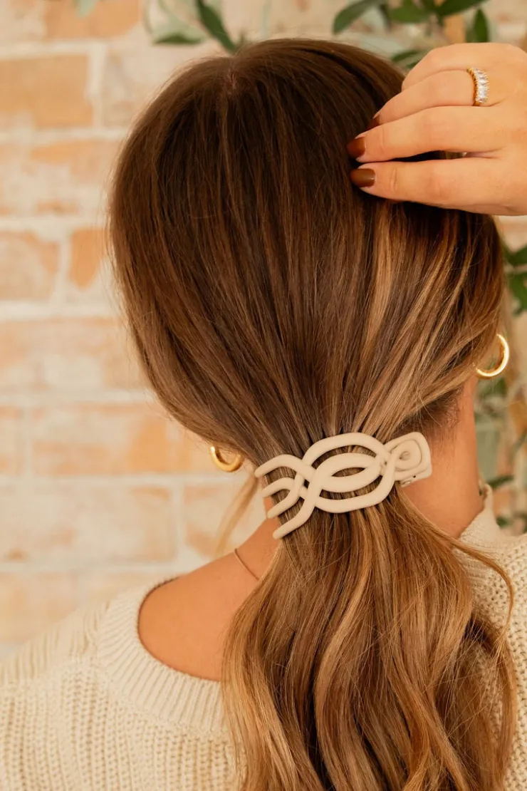 Andi Overlapping Flat Claw Clip