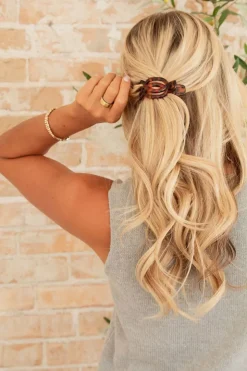 Andi Overlapping Flat Claw Clip