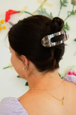 Andi Oversized Flat Claw Clip