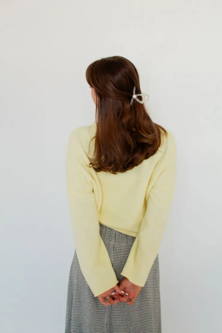 Andi Pearly Loop Claw Clip