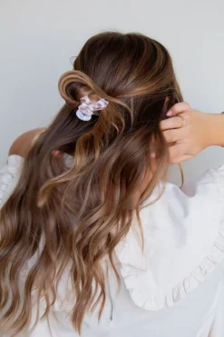 Andi Pink Marble Arch Claw Clip