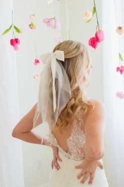 Andi Piper Bow