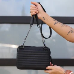 Andi Pocket Bag in Matte Black