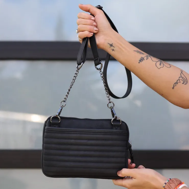 Andi Pocket Bag in Matte Black