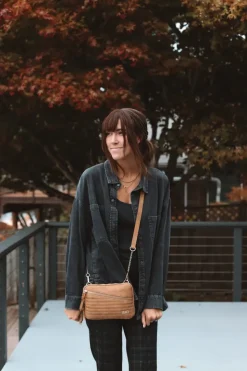 Andi Pocket Bag in Oak