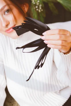 Andi Ribbon Banana Claw Clip