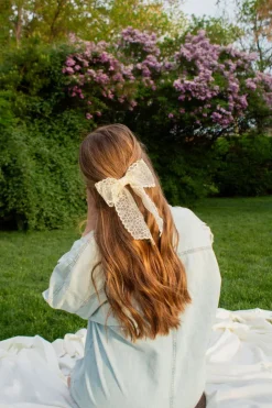 Andi Shay Bow Clip