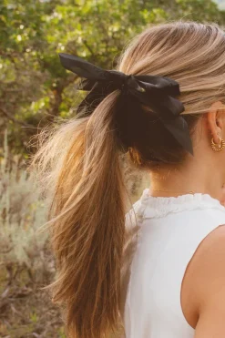 Andi Sheer Bow Banana Claw Clip