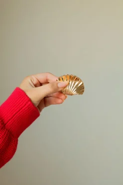 Andi Small Gold Seashell Claw Clip