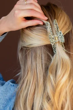 Andi Speckled Rectangle Claw Clip