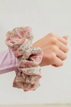 Andi Spring Flowers Jumbo Scrunchie