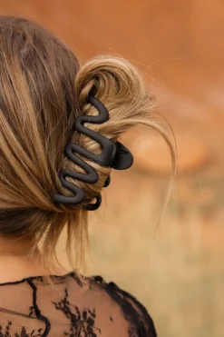 Andi Squiggly Claw Clip